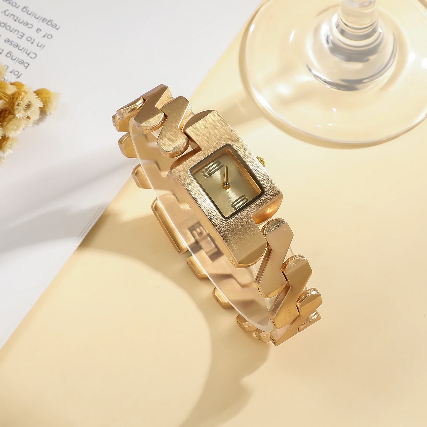 Vintage-Inspired Gold Bracelet Watch