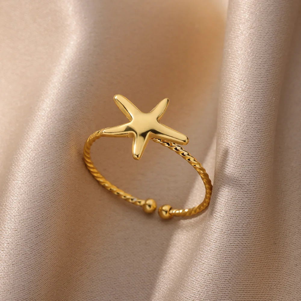 Vera Cocktail Rings