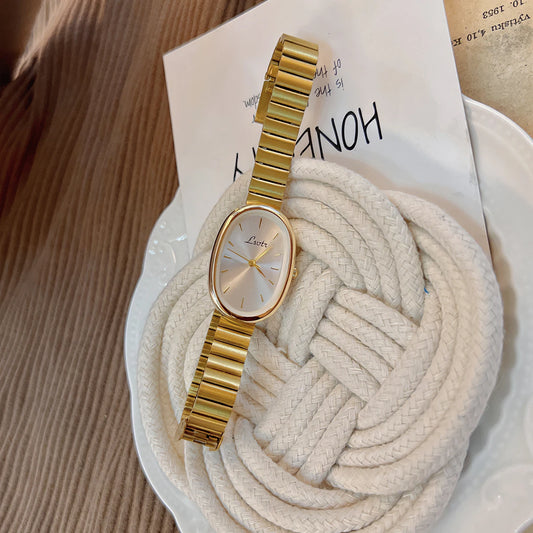 Versatile Quartz Watch