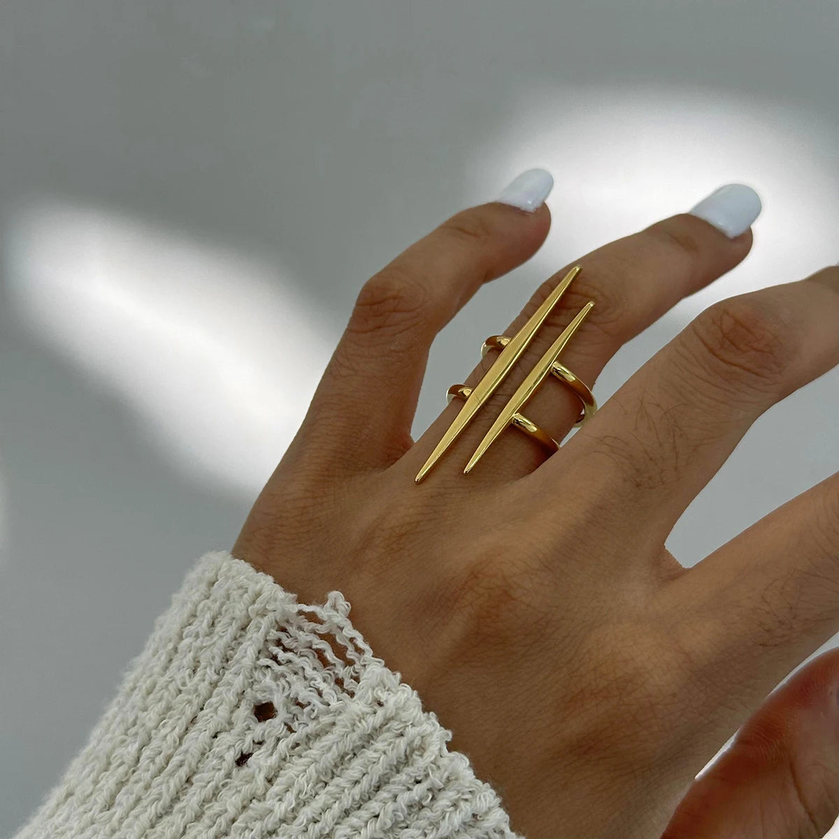 Aurelia Parallel Ring